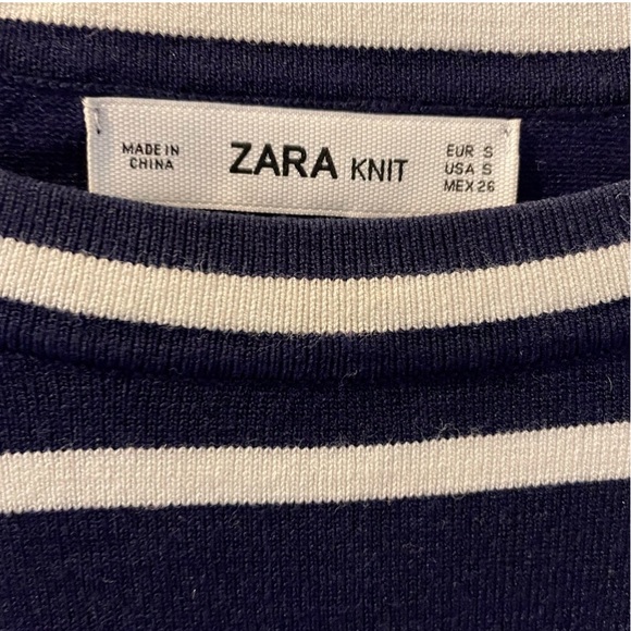 Women Zara Knit Navy blue and white Top size S in Very Good Condition - Picture 4 of 7